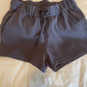 Lululemon Shorts Size 4